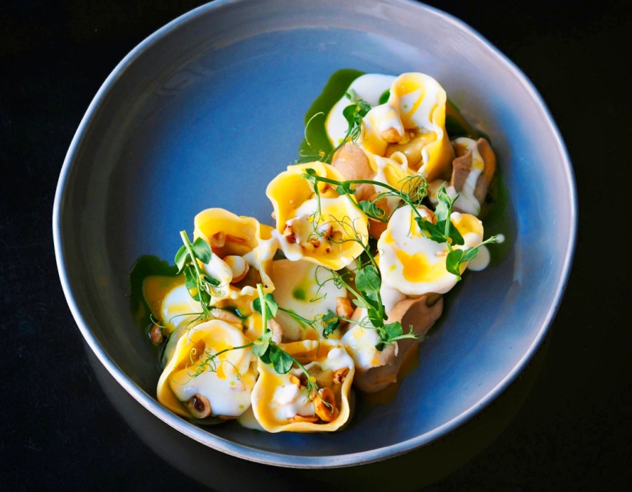 Dejvická 34 by Tomáš Černý